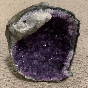 New Amethyst cluster